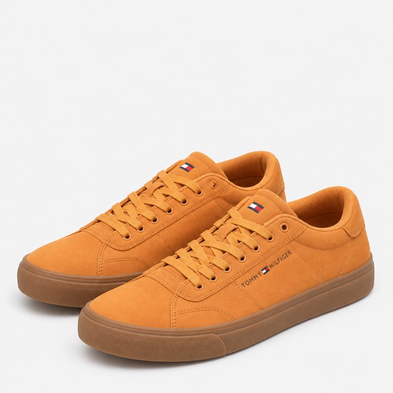 Tommy Hilfiger – Sneakers orange brûlé (P.42)
