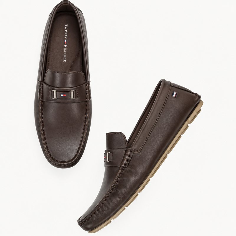 Tommy Hilfiger – Mocassin marron (P.43)